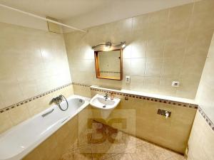 Prodej bytu 2+kk, Praha - Štěrboholy, Laudonova, 64 m2