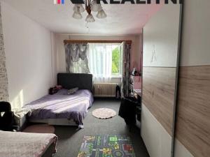 Prodej bytu 3+1, Rotava, Sídliště, 67 m2