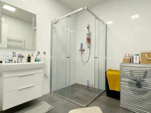 Pronájem bytu 2+kk, Zlín, Štefánikova, 52 m2