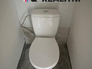 Prodej bytu 4+1, Rotava, Sídliště, 73 m2