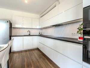 Prodej bytu 3+1, Praha - Pitkovice, Pýchavková, 92 m2