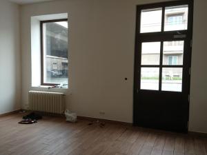 Pronájem obchodního prostoru, Hradec Králové, Pospíšilova, 28 m2