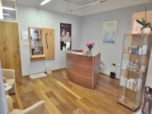 Pronájem komerční nemovitosti, Jablonec nad Nisou, Podhorská, 36 m2