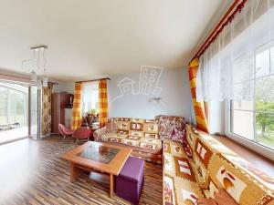 Prodej rodinného domu, Zdiby, V Kopci, 260 m2