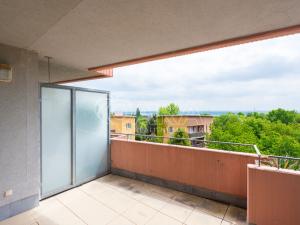 Pronájem bytu 2+kk, Praha - Troja, Nad Vavrouškou, 52 m2