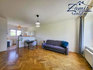 Pronájem bytu 3+kk, Kladno, Kordačova, 72 m2