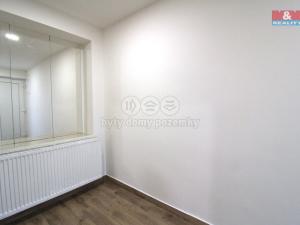 Pronájem bytu 1+kk, Líbeznice, Pod lipami, 35 m2