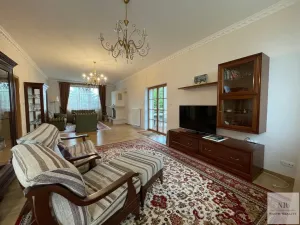 Prodej rodinného domu, Kolová, 372 m2