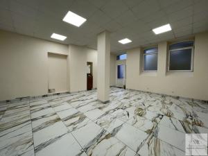 Prodej bytu 1+kk, Karlovy Vary, Nákladní, 56 m2