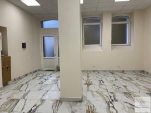 Prodej bytu 1+kk, Karlovy Vary, Nákladní, 56 m2