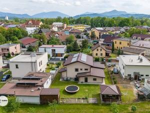 Prodej rodinného domu, Staré Město, Pode Břehy, 250 m2