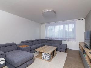 Prodej rodinného domu, Staré Město, Pode Břehy, 250 m2