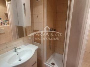 Pronájem bytu 1+kk, Plzeň - Doubravka, Na Kovárně, 21 m2