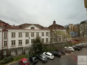 Prodej bytu 4+1, Karlovy Vary, Bulharská, 125 m2