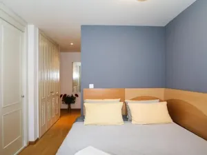 Pronájem bytu 2+kk, Praha - Vinohrady, Belgická, 34 m2