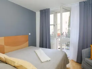 Pronájem bytu 2+kk, Praha - Vinohrady, Belgická, 34 m2