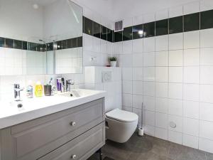 Prodej bytu 1+1, Praha - Smíchov, Dienzenhoferovy sady, 68 m2