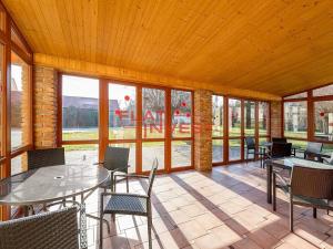 Prodej obchodního prostoru, Vysoké Veselí, 1. máje, 600 m2