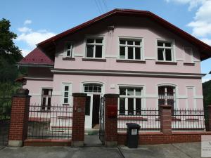Prodej vily, Karlovy Vary, K Přehradě, 350 m2