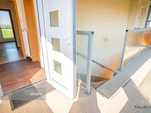 Prodej bytu 3+kk, Nová Ves, Nad Obcí, 67 m2
