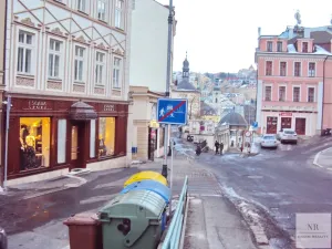 Pronájem obchodního prostoru, Karlovy Vary, Zámecký vrch, 153 m2