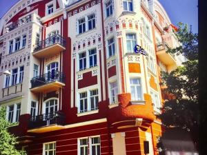 Pronájem bytu 1+1, Karlovy Vary, nábřeží Jana Palacha, 47 m2