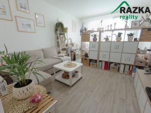 Prodej bytu 2+1, Sokolov, Slavíčkova, 60 m2