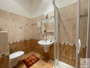 Prodej bytu 4+1, Karlovy Vary, Krále Jiřího, 130 m2