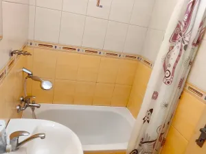 Prodej bytu 1+kk, Orlová, 28 m2