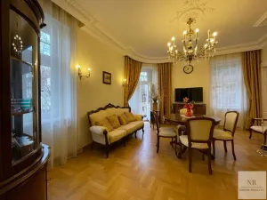 Prodej bytu 3+1, Karlovy Vary, Krále Jiřího, 109 m2