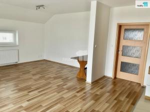 Pronájem bytu 2+kk, Vochov, 68 m2