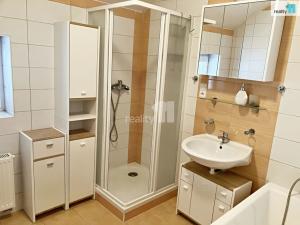Pronájem bytu 2+kk, Vochov, 68 m2