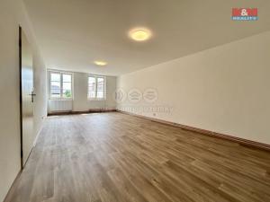Pronájem bytu 2+kk, Jindřichův Hradec - Jindřichův Hradec III, Vídeňská, 53 m2