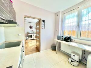 Prodej bytu 3+1, Český Těšín, Kysucká, 76 m2
