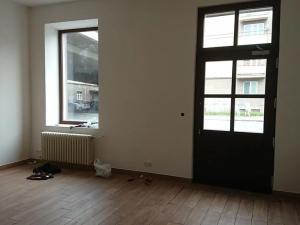 Pronájem obchodního prostoru, Hradec Králové, Pospíšilova, 28 m2