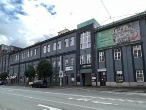 Pronájem obchodního prostoru, Hradec Králové, Pospíšilova, 28 m2