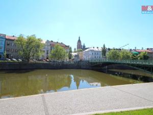 Pronájem bytu 1+kk, Hradec Králové, Tylovo nábřeží, 27 m2