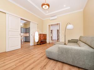 Pronájem bytu 3+1, Praha - Vinohrady, Vinohradská, 102 m2