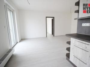 Pronájem bytu 2+kk, Liberec - Liberec III-Jeřáb, U Nisy, 52 m2