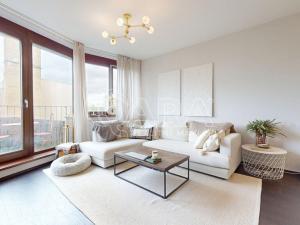 Pronájem bytu 2+kk, Praha - Hlubočepy, Devonská, 70 m2