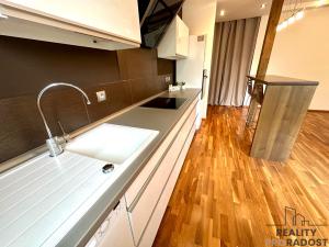Pronájem bytu 2+kk, Přerov, Slaměníkova, 57 m2