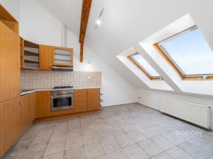 Pronájem bytu 2+kk, Praha - Libeň, Na žertvách, 69 m2