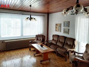 Prodej rodinného domu, Petrohrad, 151 m2