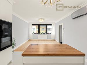 Prodej bytu 3+kk, Plzeň - Jižní Předměstí, Klatovská třída, 84 m2
