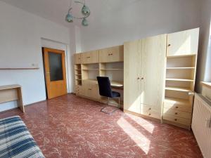 Pronájem bytu 2+1, Tábor, Čsl. armády, 55 m2
