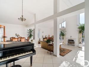 Prodej rodinného domu, Senohraby, Nad žlábky, 388 m2
