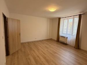 Pronájem bytu 1+1, Český Brod, Želivského, 52 m2