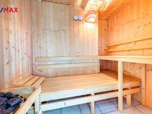 Prodej apartmánu, Svoboda nad Úpou, Sluneční stráň, 393 m2