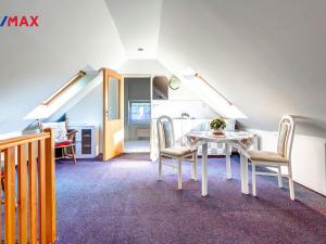 Prodej apartmánu, Svoboda nad Úpou, Sluneční stráň, 393 m2