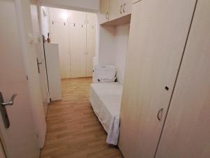 Pronájem bytu 2+1, Olomouc - Nová Ulice, V hlinkách, 54 m2